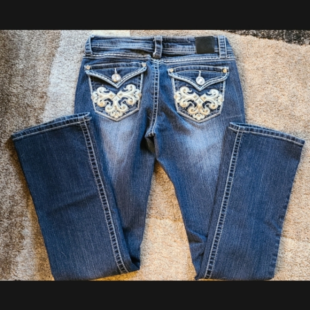 Grace in LA dark wash jeans sz 27